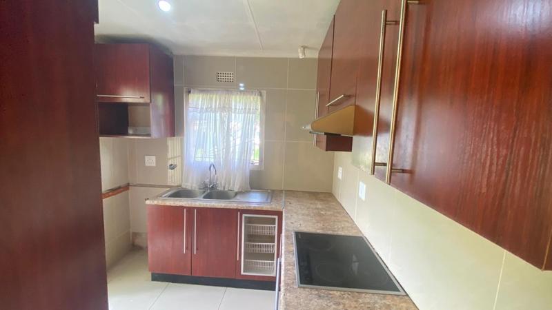 To Let 3 Bedroom Property for Rent in Ezibeleni Eastern Cape